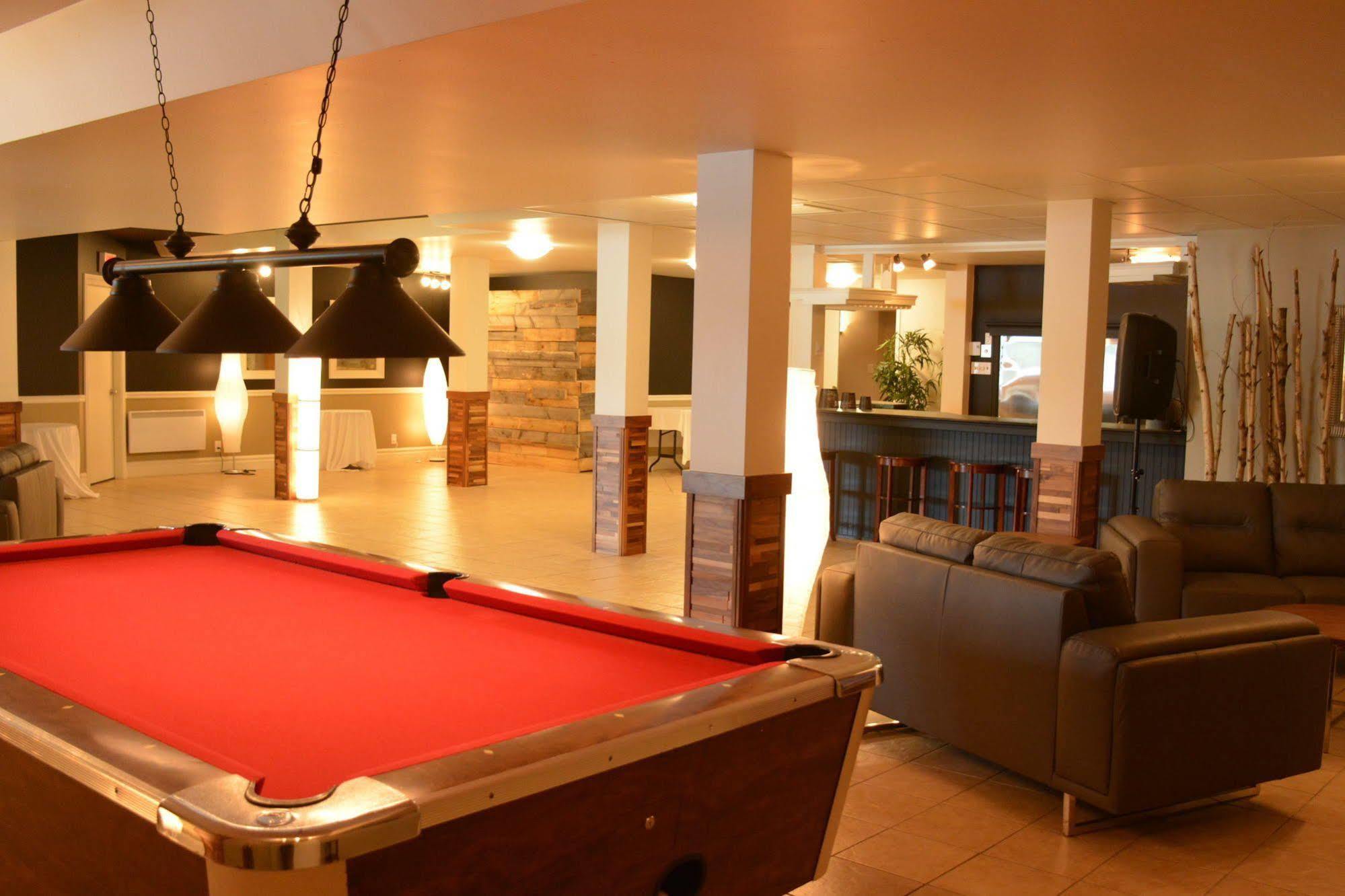 Manoir Du Lac William Saint-Ferdinand エクステリア 写真